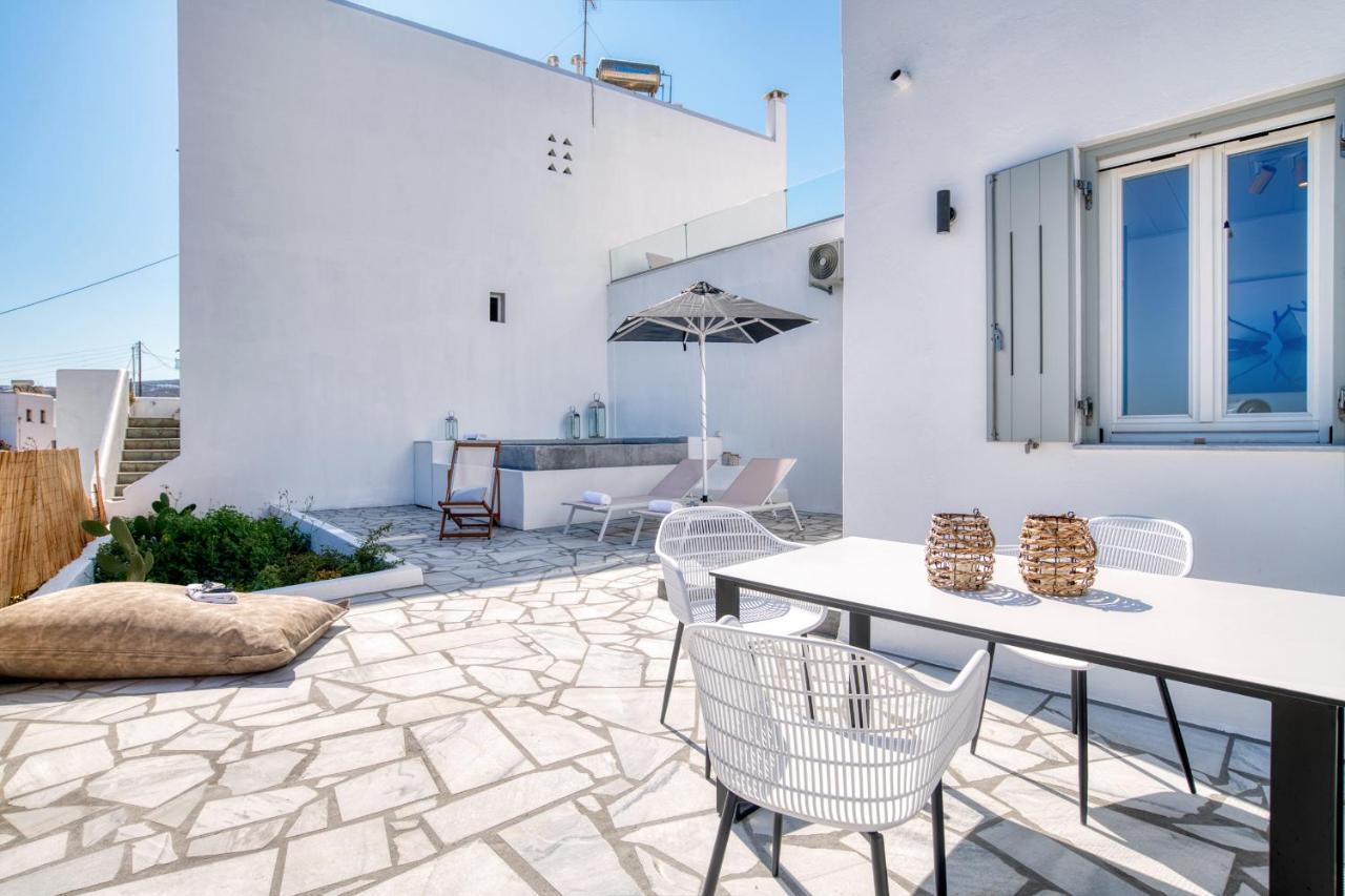 White Cliff Naousa Exterior photo