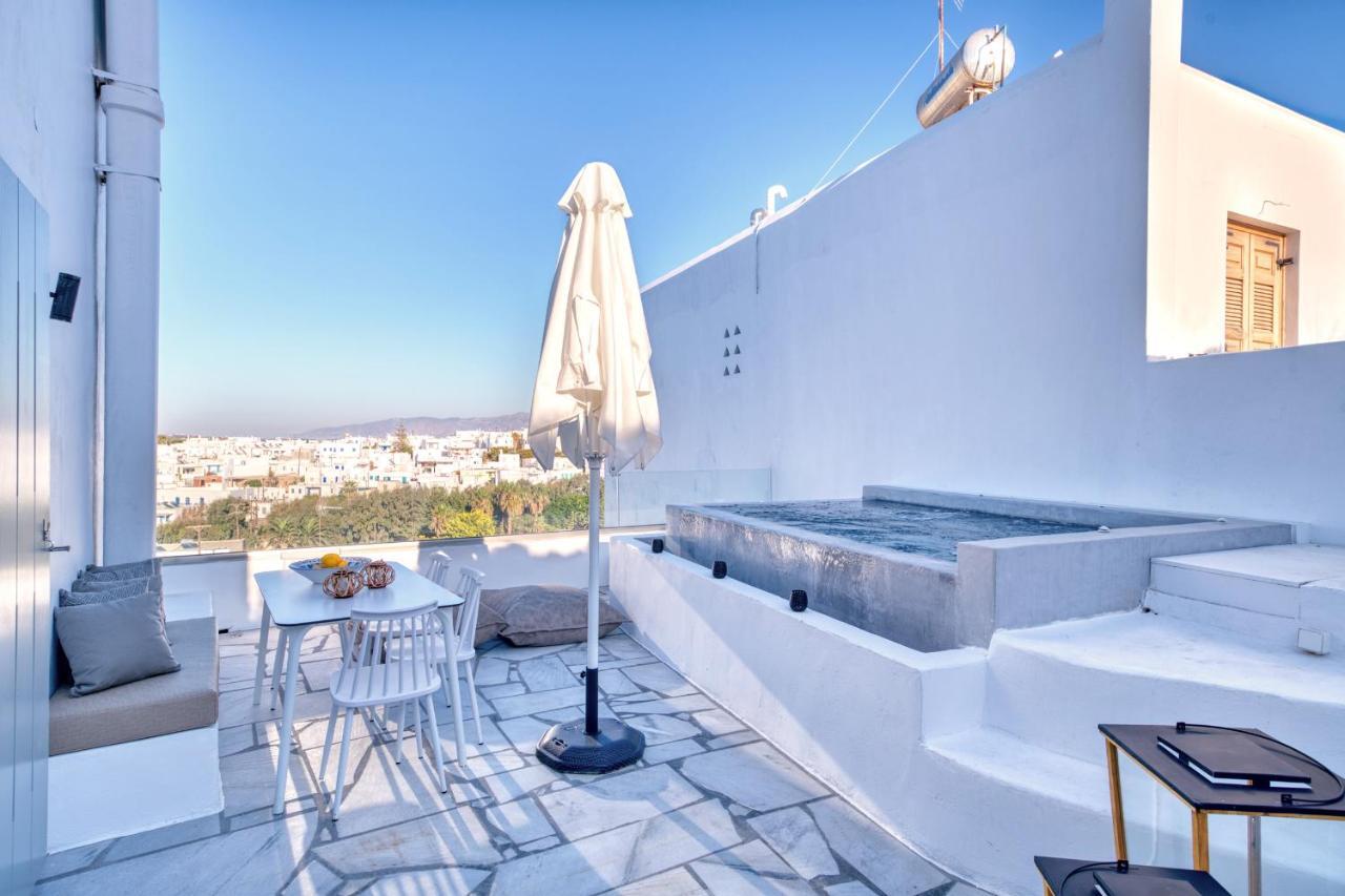 White Cliff Naousa Exterior photo